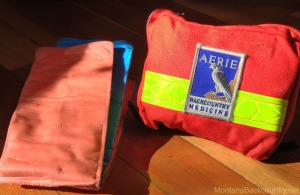picture of first aid kit and splint for backpack packing